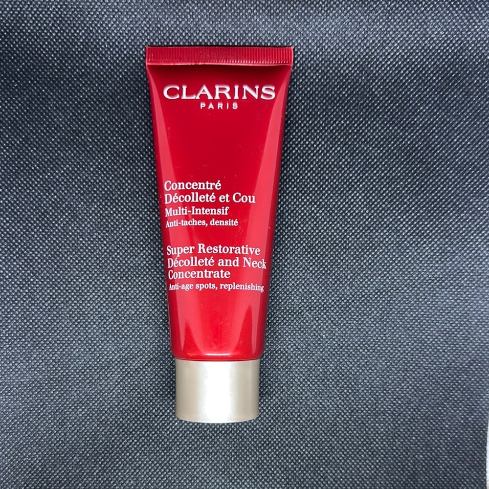 Clarins Red Moisturizing Skincare Tube